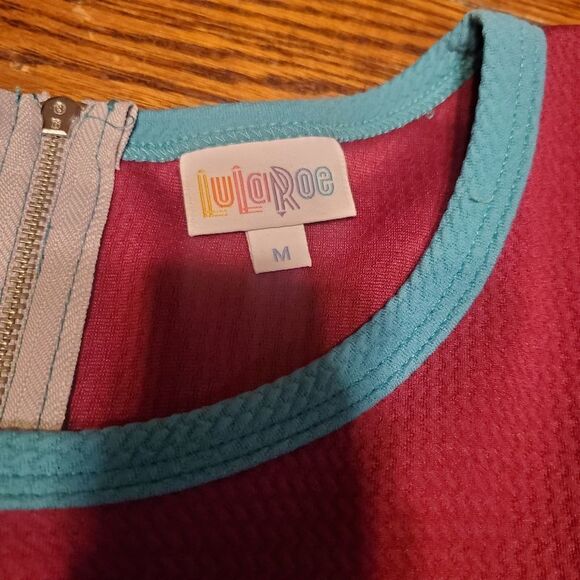 Lularoe Amelia green&maroon dress sz Medium - Picture 2 of 3